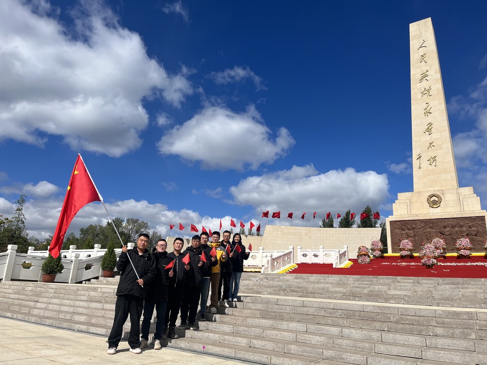 陜煤建設銅煤公司：黨建引領聚合力 黨團共建促發展 ?
