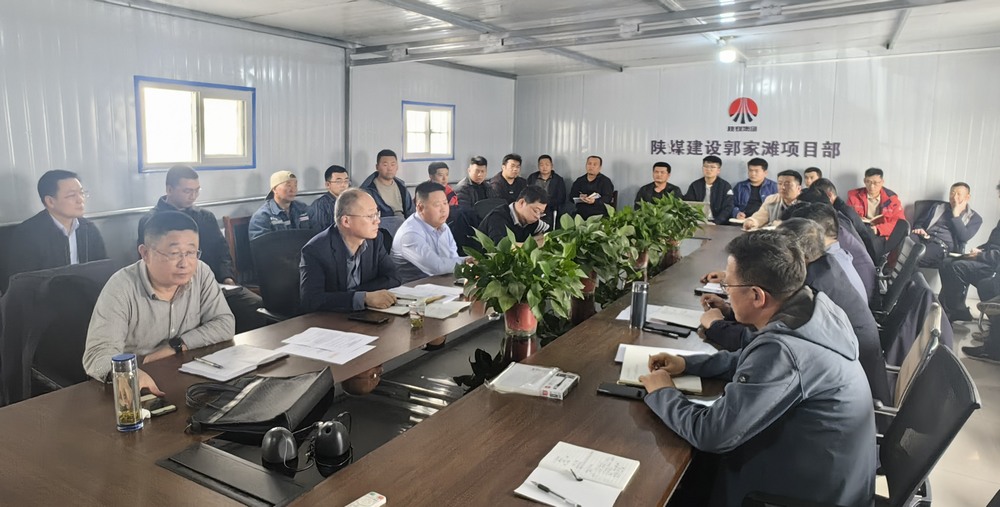 趙敬凱、劉保江到郭家灘項目檢查指導工作