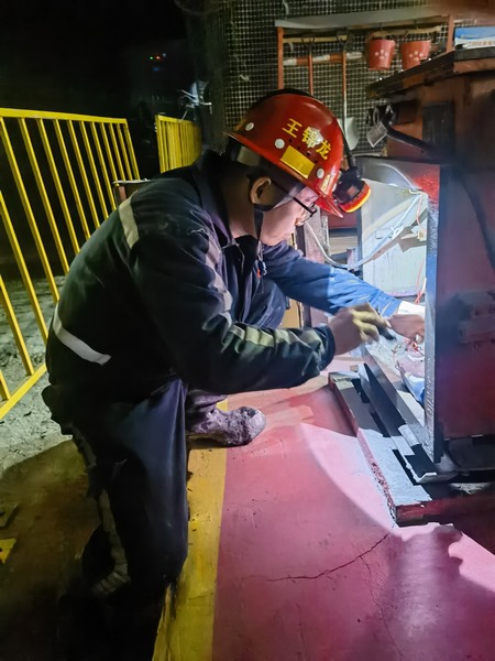 陜煤建設煤礦運營服務分公司:五四精神耀青春 建功立業新時代