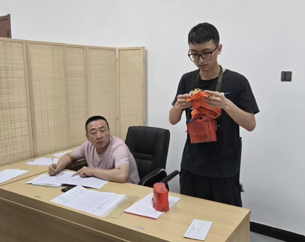 陜煤建設礦建二公司：“硬核”開展自救器盲帶練兵